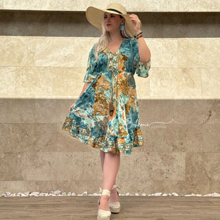 Rochie scurtă cu volane