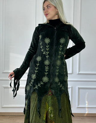 Cardigan brodat lungit cu tiv decupat