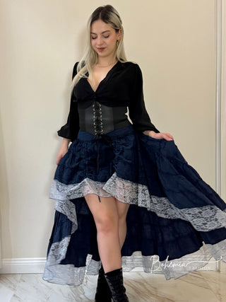 Aszimmetrikus csipkés szoknya