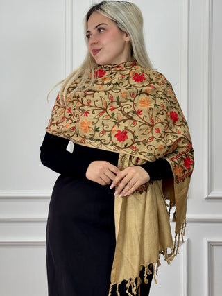 Eșarfă cu model floral brodat