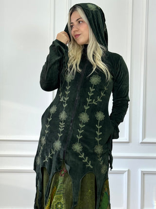 Cardigan brodat lungit cu tiv decupat