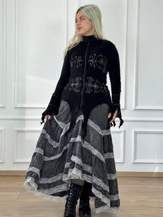 Cardigan brodat cu tiv decupat