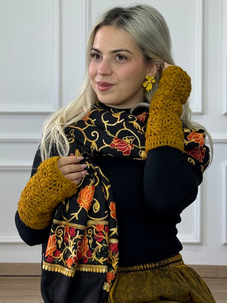 Handcrafted wool hand warmer