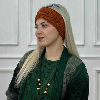 Căciulă din lână lucrată manual