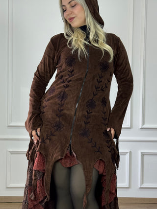 Cardigan brodat lungit cu tiv decupat