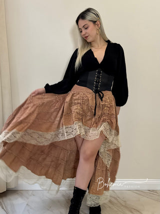 Aszimmetrikus csipkés szoknya