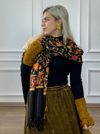 Stola brodată cu model floral