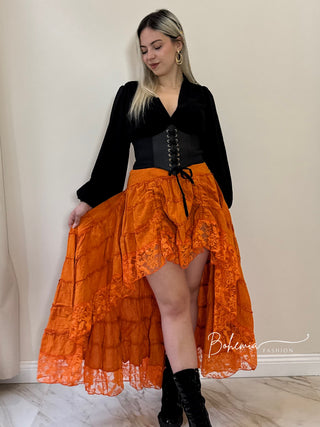 Aszimmetrikus csipkés szoknya