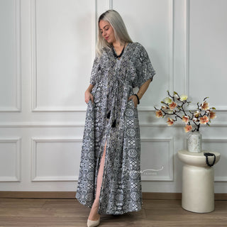 Maxikleid mit Kordelzug in der Taille
