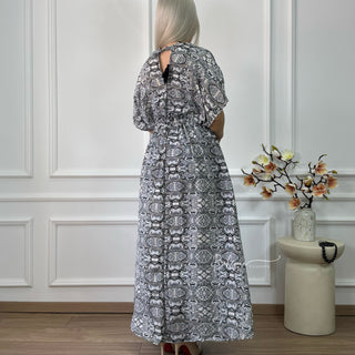 Maxikleid mit Kordelzug in der Taille
