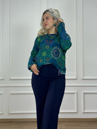 Bluza cu model mandala