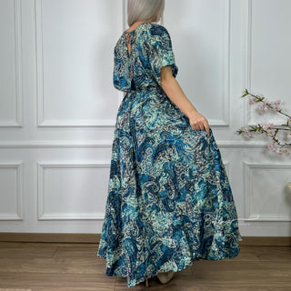 Maxikleid mit elastischer Taille