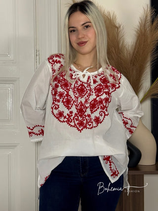 Bluza brodată