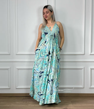 Maxikleid mit Rüschen auf der Rückseite