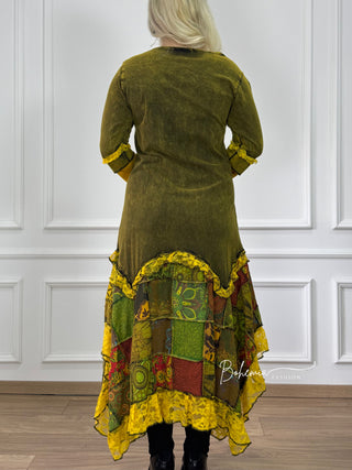 Hímzett patchwork ruha