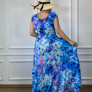 Kleid mit Wespentaille