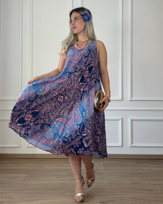 Rochie scurtă cu bretele late