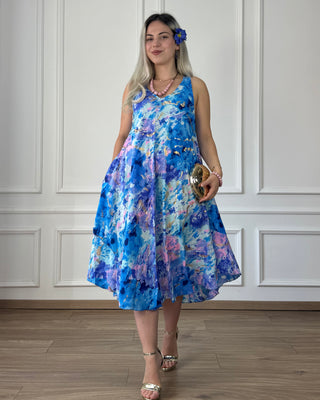 Széles pántos rövid ruha