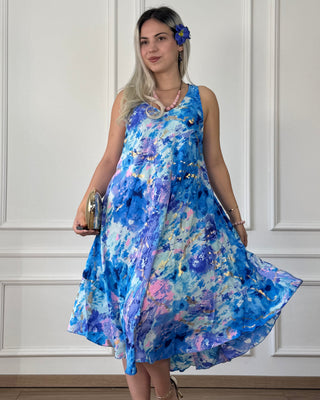 Széles pántos rövid ruha