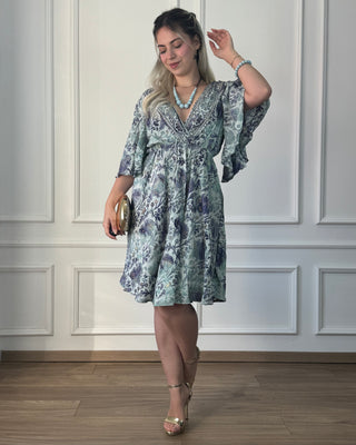 Lepke ujjú rövid ruha