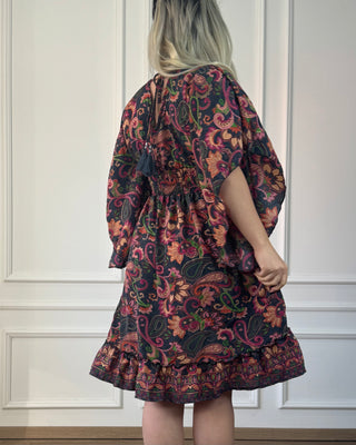 Rochie scurtă cu corset în zona pieptului