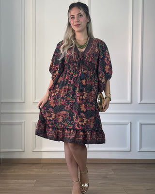 Rochie scurtă cu corset în zona pieptului