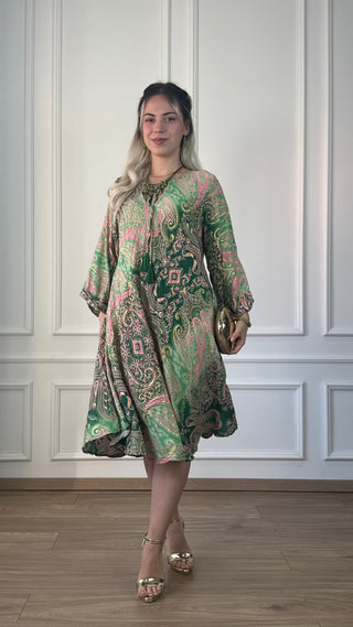 Tunikakleid mit Dreiviertelärmeln