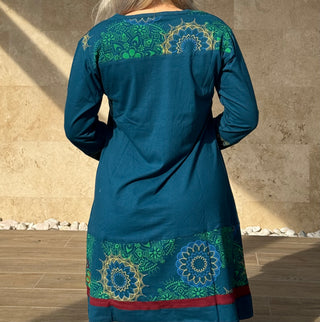 Kleid mit Mandala-Bordüre - Petrol