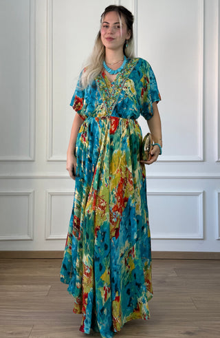 Gumis derekú maxi ruha