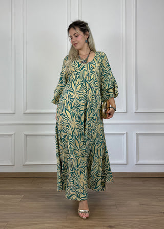 Rochie cu mâneci evazate în formă de A