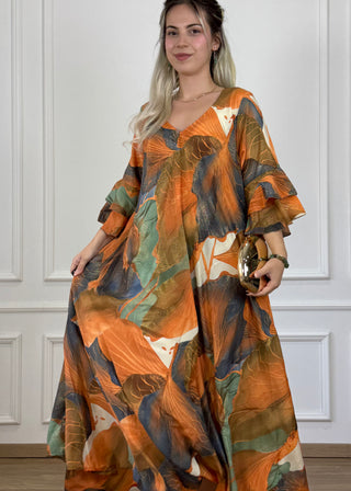 Rochie cu mâneci evazate în formă de A