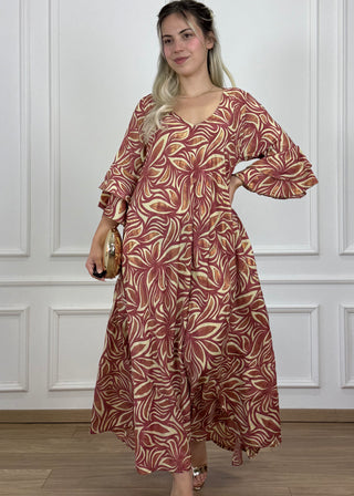 Rochie cu mâneci evazate în formă de A