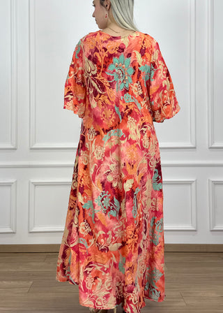 V-nyakú hosszú ruha