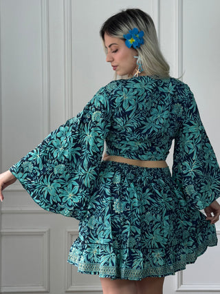 Bluză cu mâneci clopot