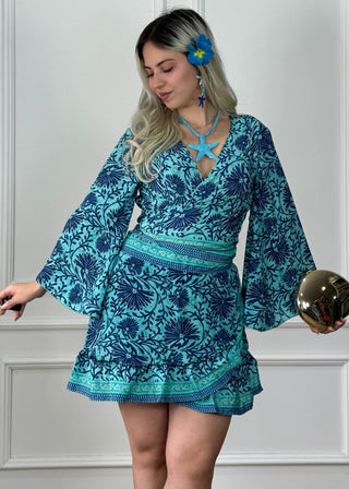 Bluză cu mâneci clopot