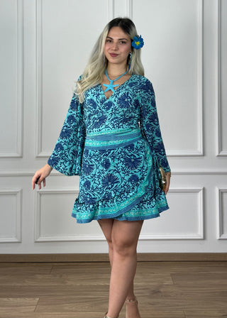 Bluză cu mâneci clopot