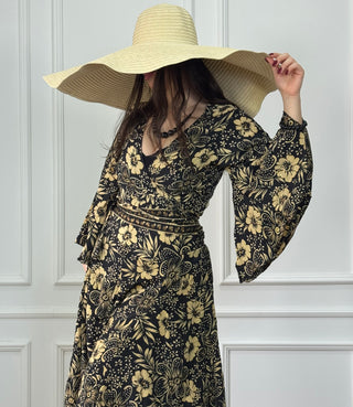 Bluză cu mâneci clopot