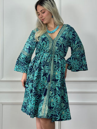 Short dress with drawstring at the waist