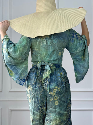 Bluză cu mâneci clopot