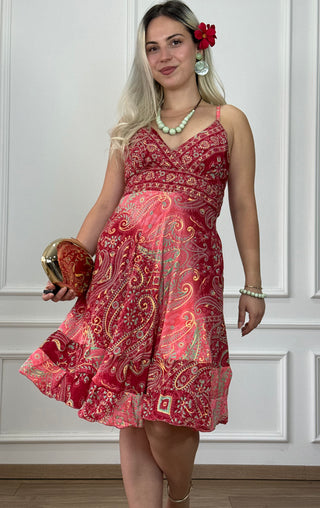 Rochie scurtă cu panglică