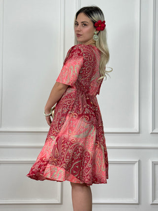 Maxi dress with sweetheart neckline