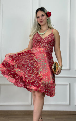 Rochie scurtă cu panglică