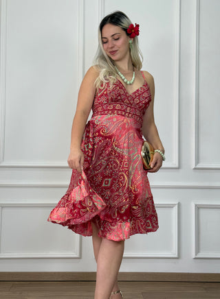 Rochie scurtă cu panglică