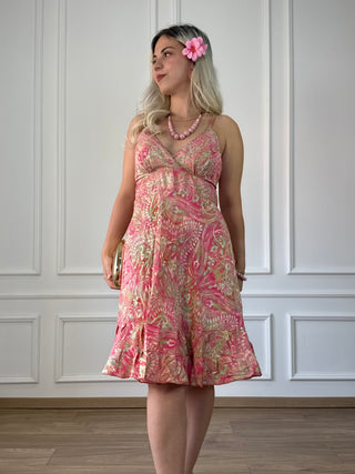 Short dress with bow