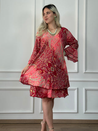 Tunică rochie cu mâneci evazate în formă de A