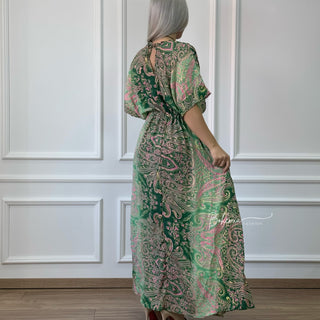 Maxikleid mit Kordelzug in der Taille