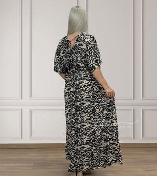 Maxikleid mit Kordelzug in der Taille