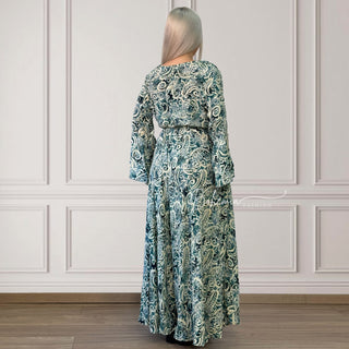 Langärmliges indisches Kleid